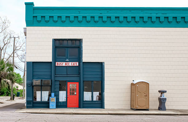 Best Portable toilet rental cost  in Port Huron, MI